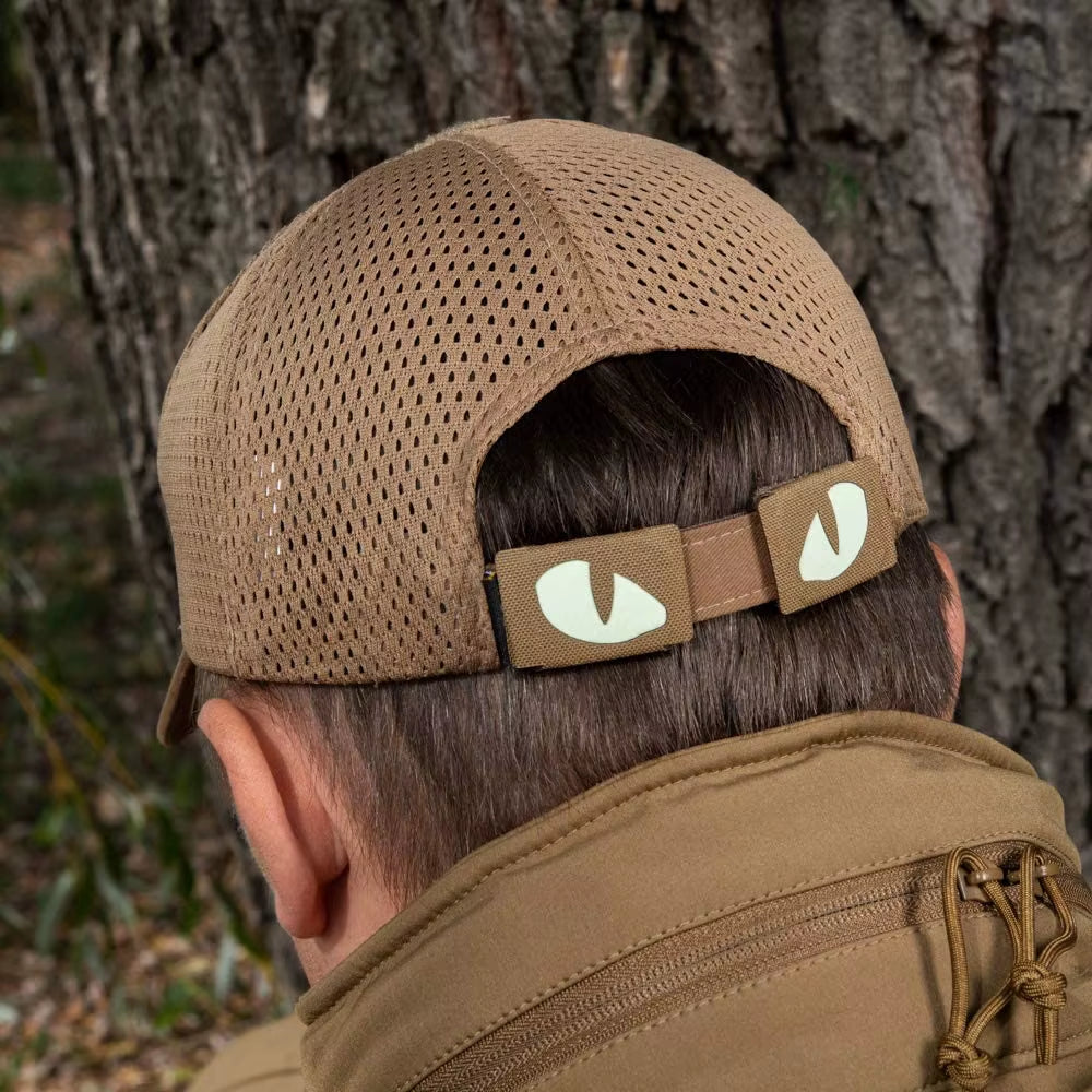 1 Pair Tactical Cat Eyes Patch Military Combat Glow in Dark Tag Applique Badge with Loop Buckle for Helmet Bag Jacket Uniform